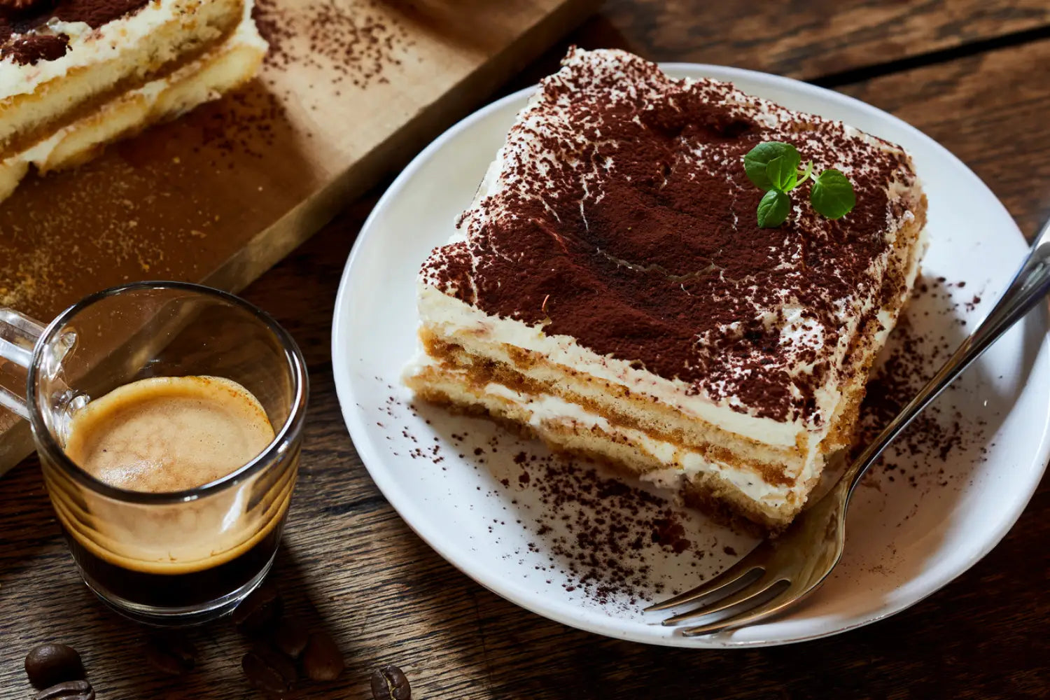 Bánh Tiramisu: Trải Nghiệm Món Tráng Miệng Ý Ngon Khó Quên