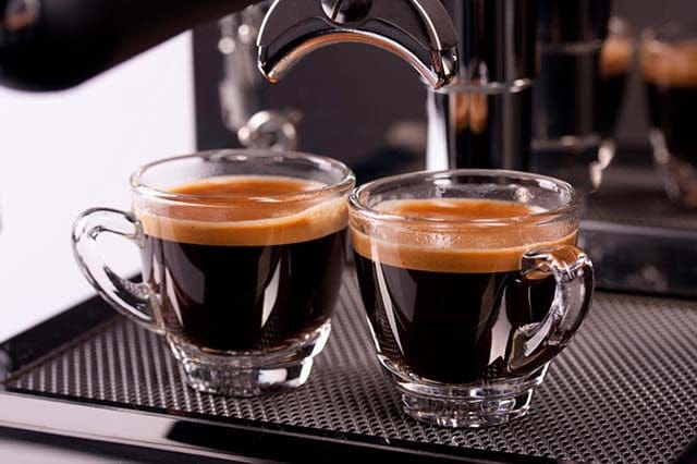 Cách Pha Cà Phê Espresso Ngon Nhất Cho Người Mới Bắt Đầu