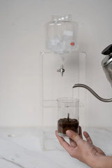 Cách Pha Cà Phê với Bình Cold Brew Phương Pháp Nước Nhỏ Giọt