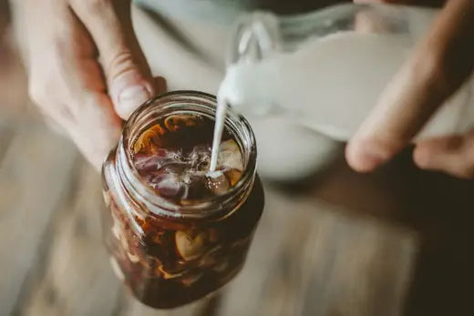 Tất Tần Tật Về Cold Brew Coffee: Cô Đặc, Pha Chế, Nitro Và